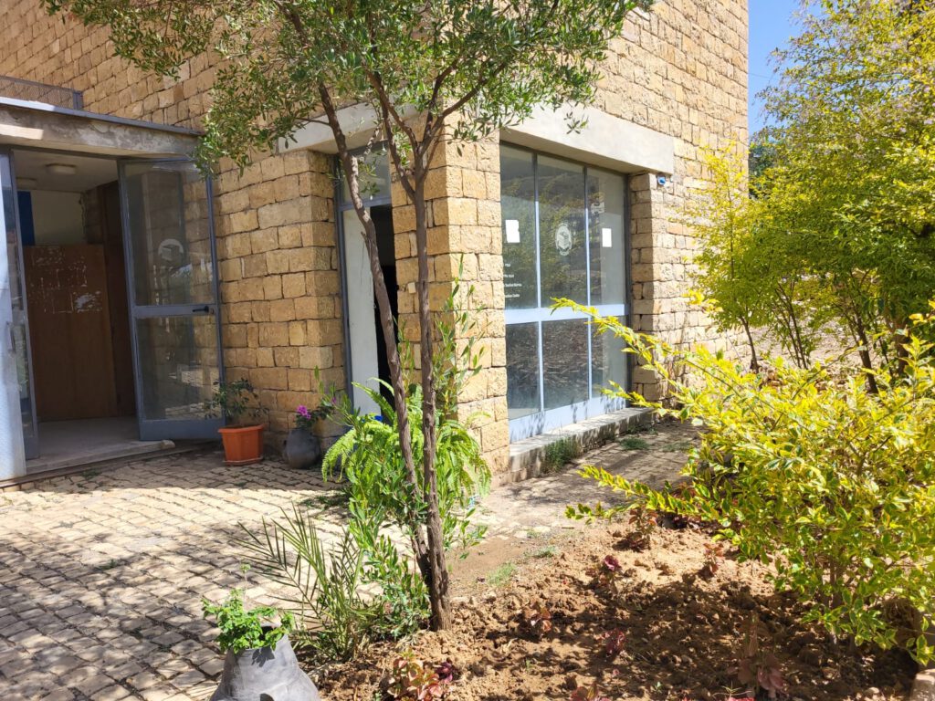 Der Eingang des Museums.